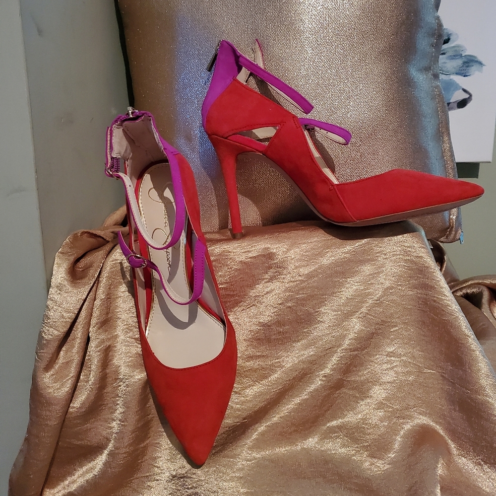 Jessica Simpson High Heel